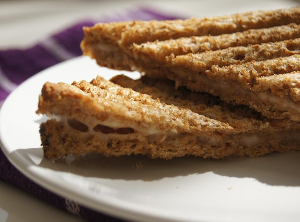 grilled gouda sandwiches